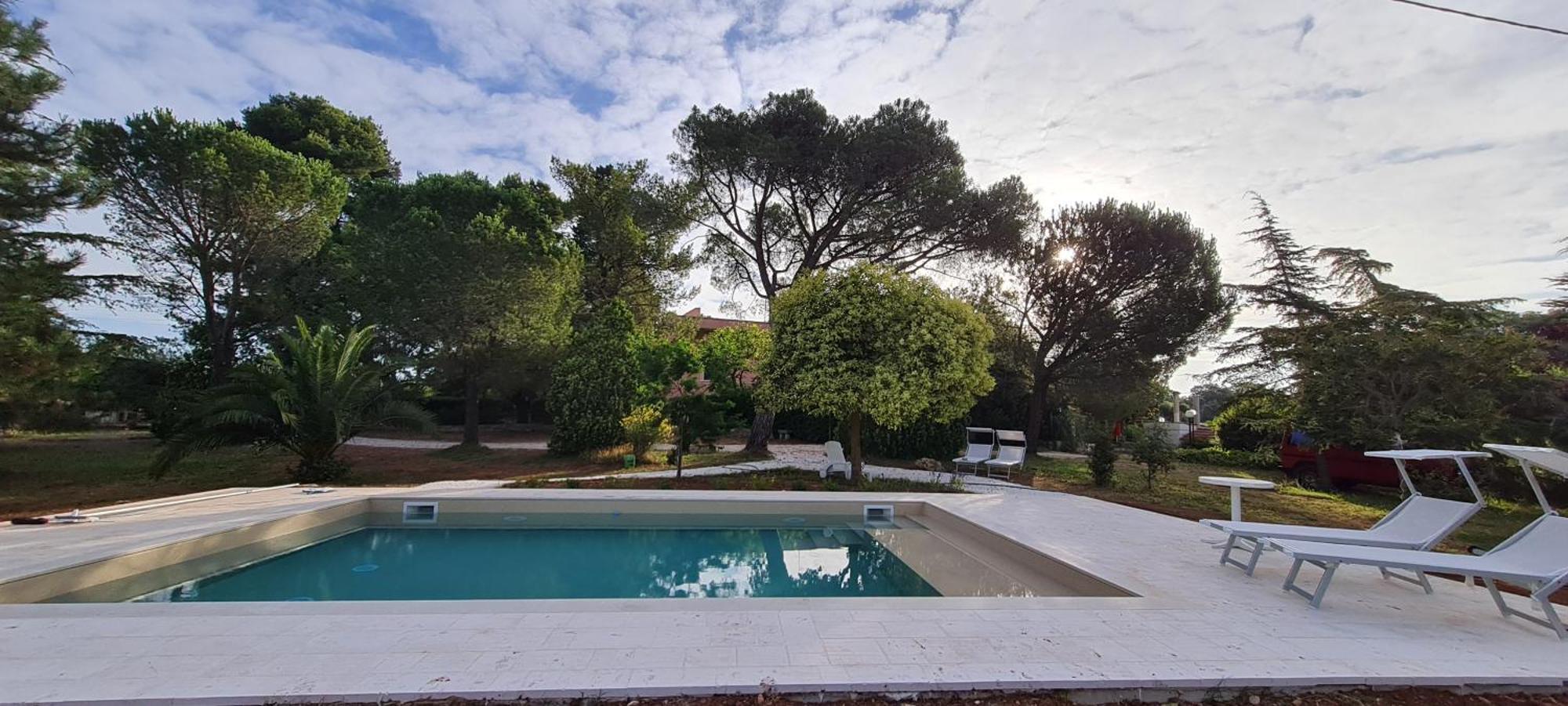 Villa Morea-Relax In Piscina Putignano Buitenkant foto